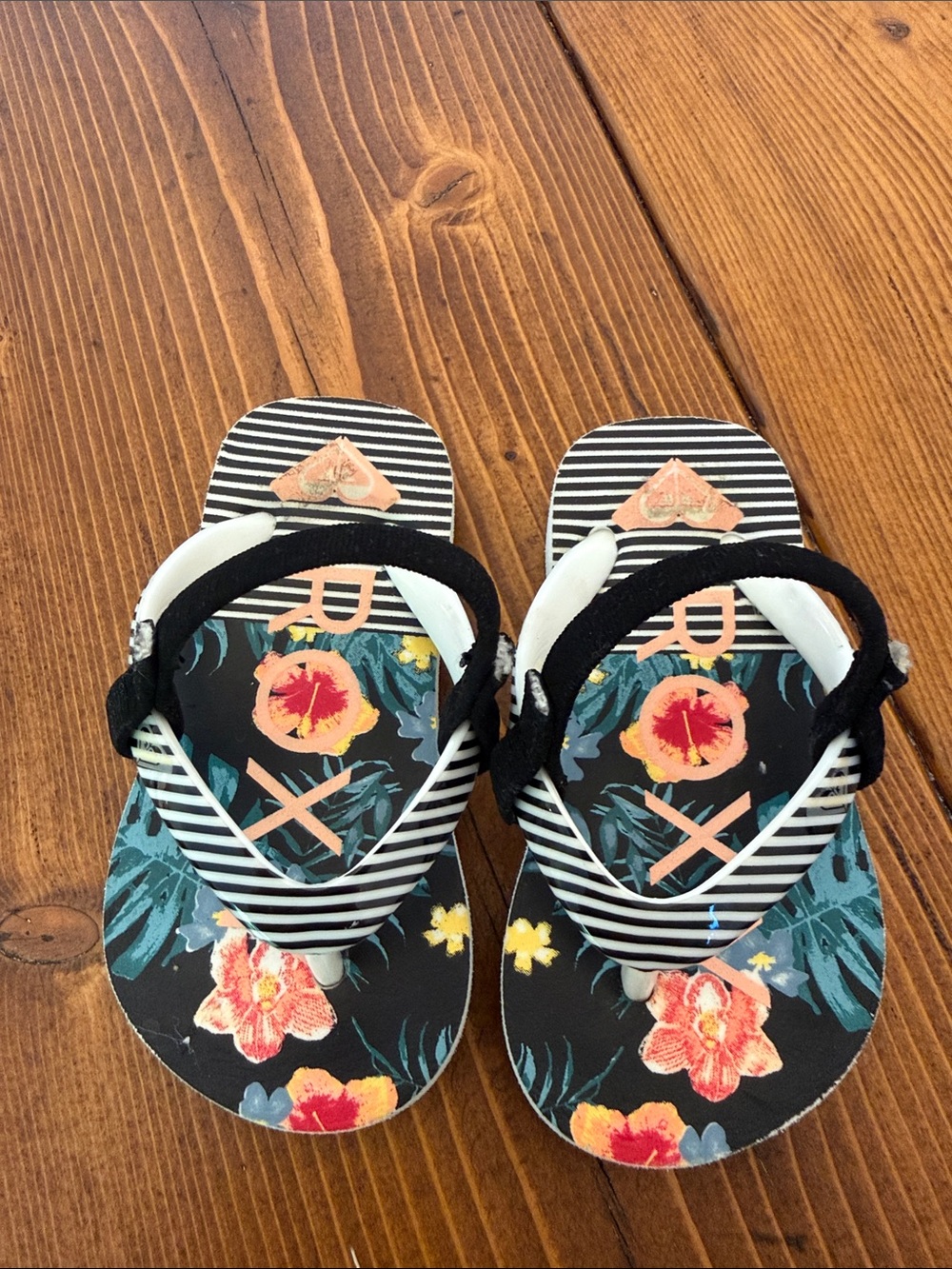 Roxy Kids Black and Coral Floral Striped Flip Flops